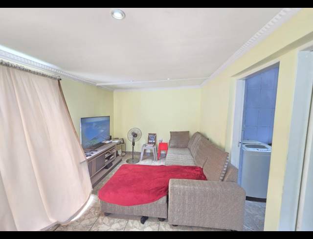 3 BEDROOM HOUSE FOR SALE IN FLORENTIA